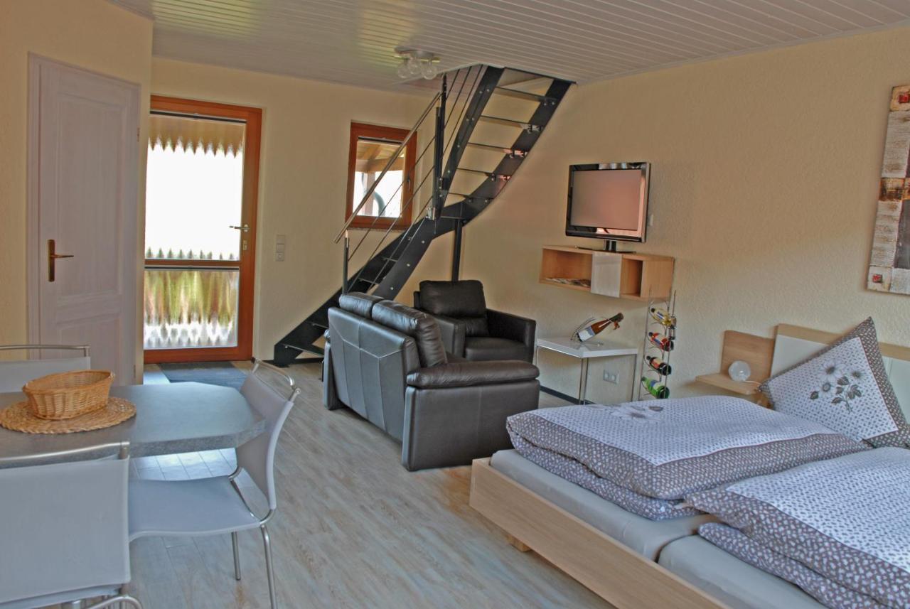Billigheim-Ingenheim Ferienhaus & Weingut Am Steingebiss מראה חיצוני תמונה